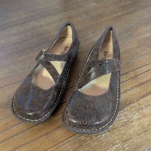 Brown Paisley Mary Jane Shoes